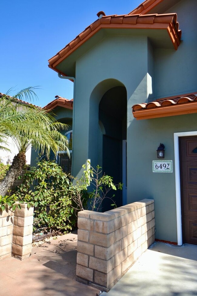 Building Photo - Carlsbad LUXURY HOME - Stunning & Bright H...