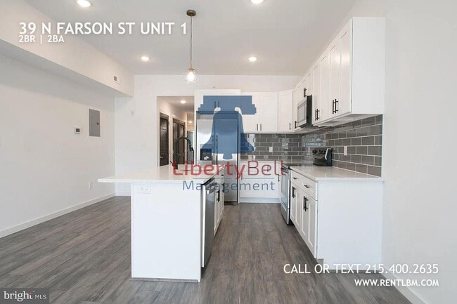Building Photo - 39 Farson St Unit 1