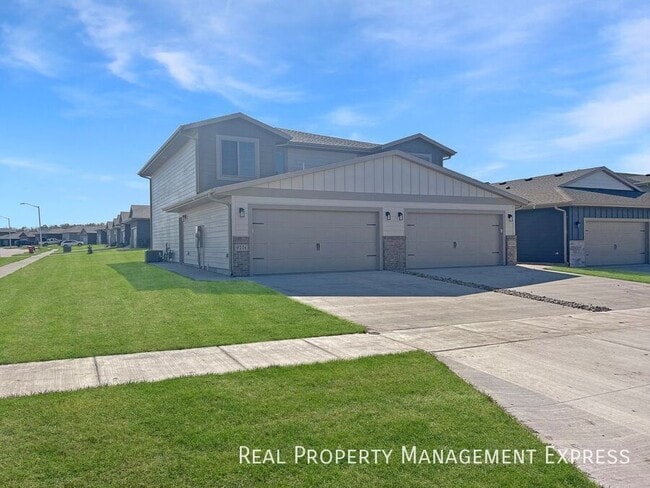 Building Photo - 9701 W Broek Dr