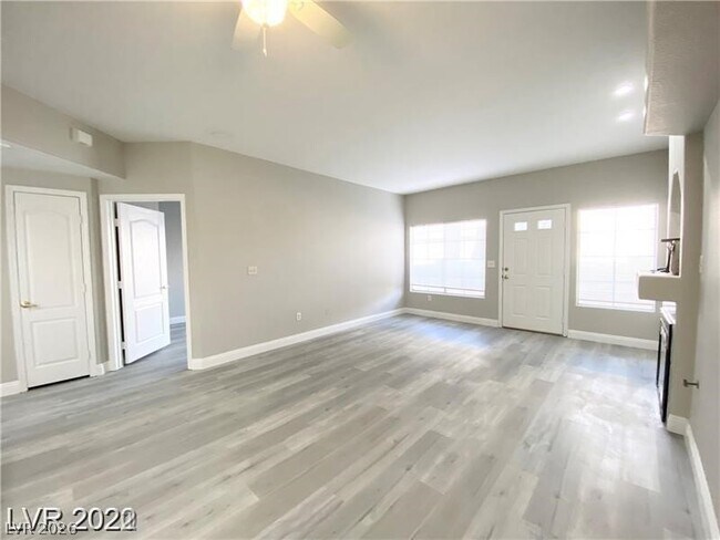 Photo - 3601 Pintadas St Unit 102