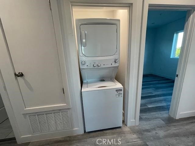 Photo - 11451 Victory Blvd Unidad 2