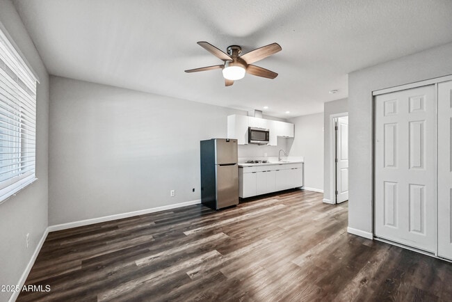 Photo - 3025 N 32nd St Unit 60