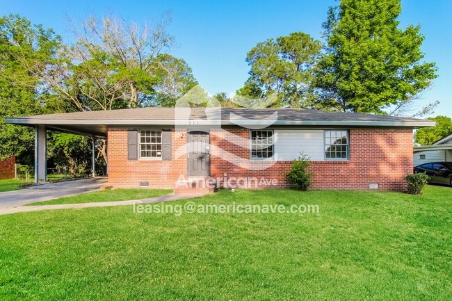 Photo - 211 Stevens St