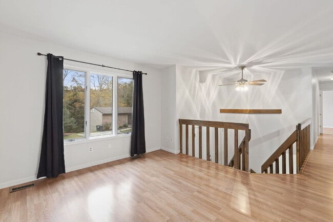 Photo - 4 Dewberry Way