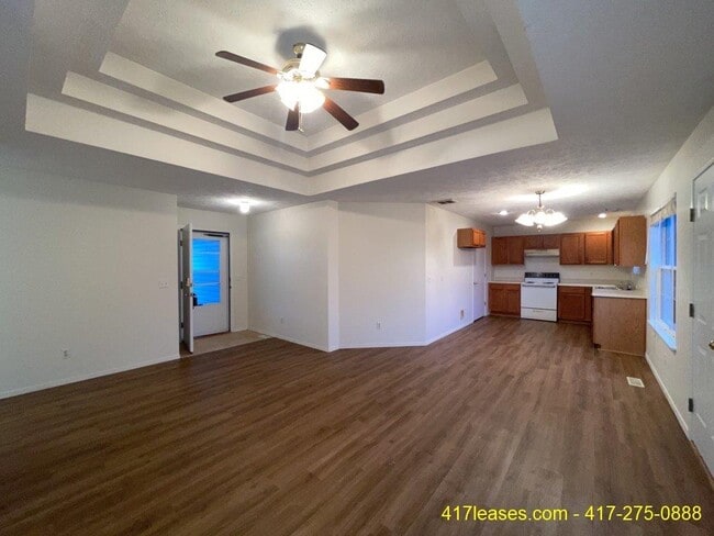 Photo - 1849 W Farm Rd 102