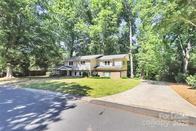 Photo - 2619 Inverness Rd