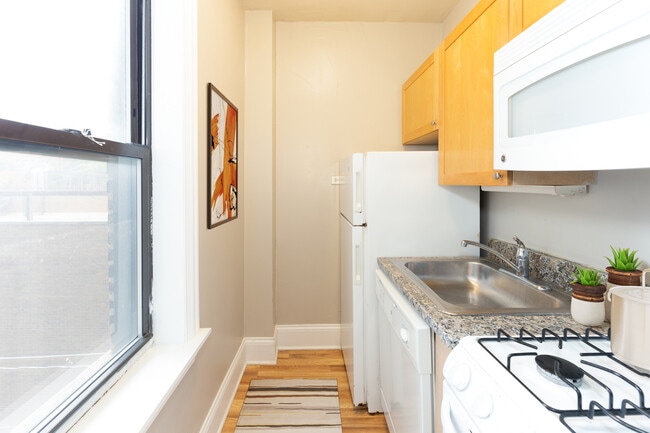 Photo - 443 Wrightwood