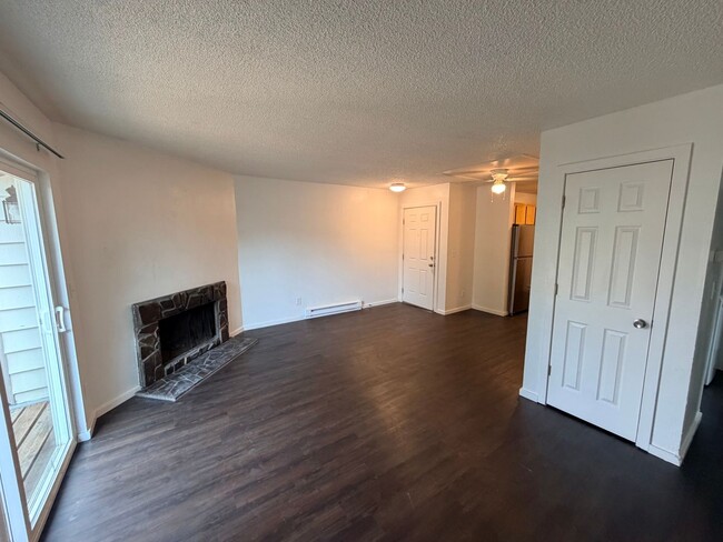 Photo - 9765 SW Lookout Terrace Unit D