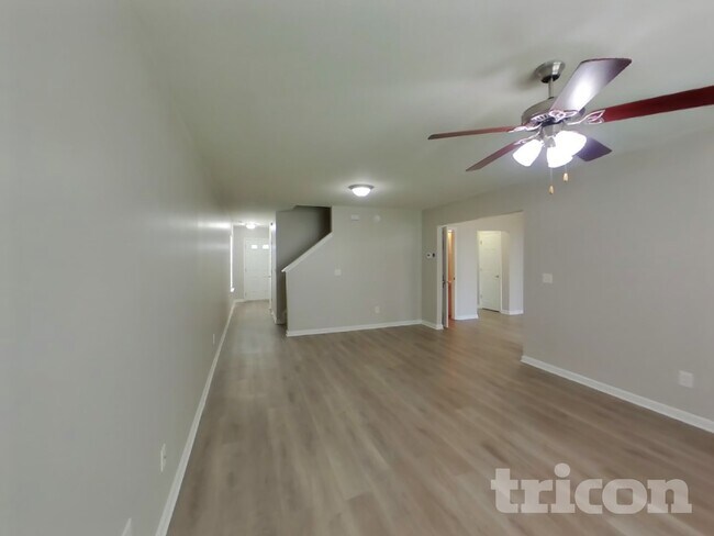 Photo - 123 Bruin Dr