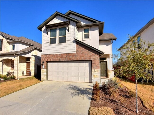 Building Photo - Alluring Single Family Home | 3 BR/2.5BA | Peaceful Backyard| Coming Soon!