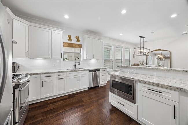 Photo - 5431 Kiam St