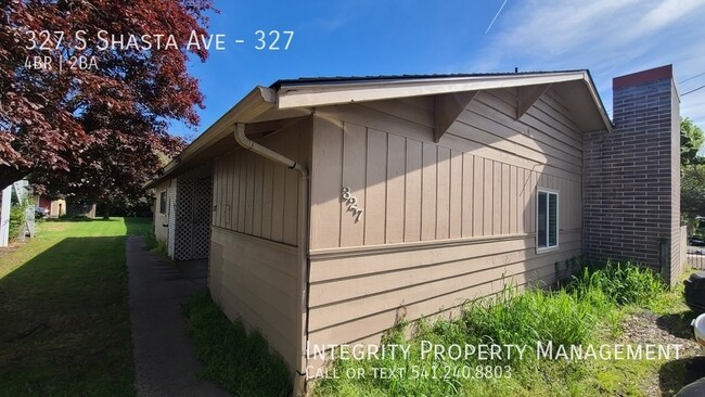 Photo - 327 S Shasta Ave Apartment Unit 327