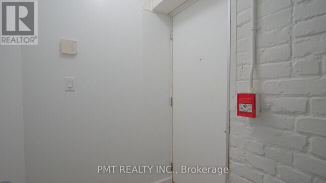 Photo - 284 St Helens Ave Unit 124