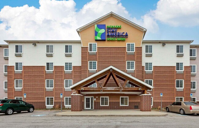 Furnished Studio-Cleveland - Airport