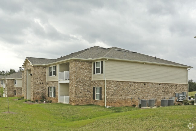 Photo - Kelly Pointe Apartments