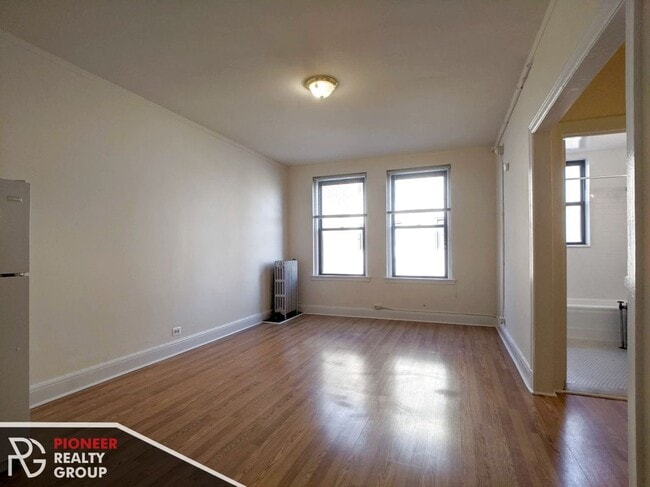Photo - 2779 N Milwaukee Ave Unit 214