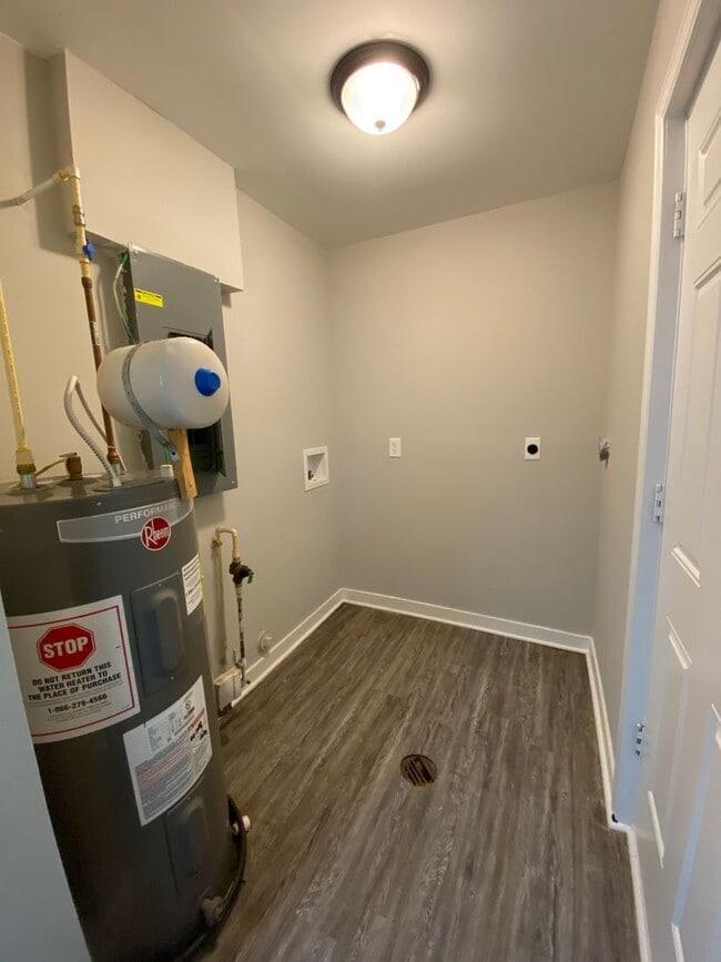 Photo - 1302 S 13th St Unidad #1