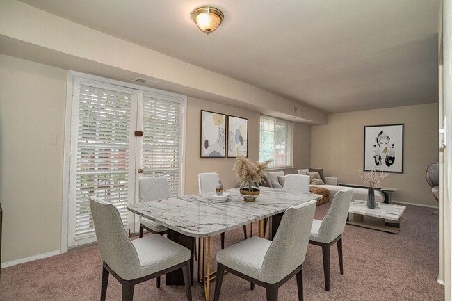 Dining Room-Classic