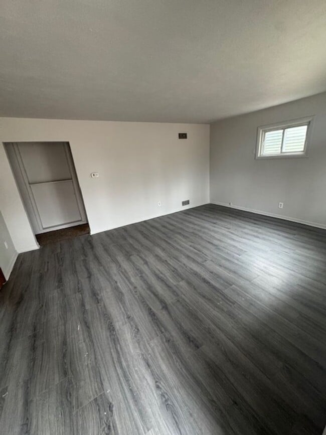 Photo - 3519 Abbott St