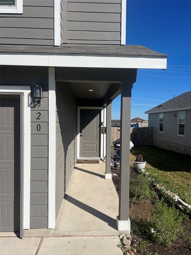 Photo - 520 Commander Abbott Dr