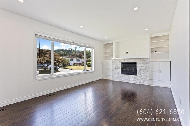Building Photo - 10245 Wedgewood Dr