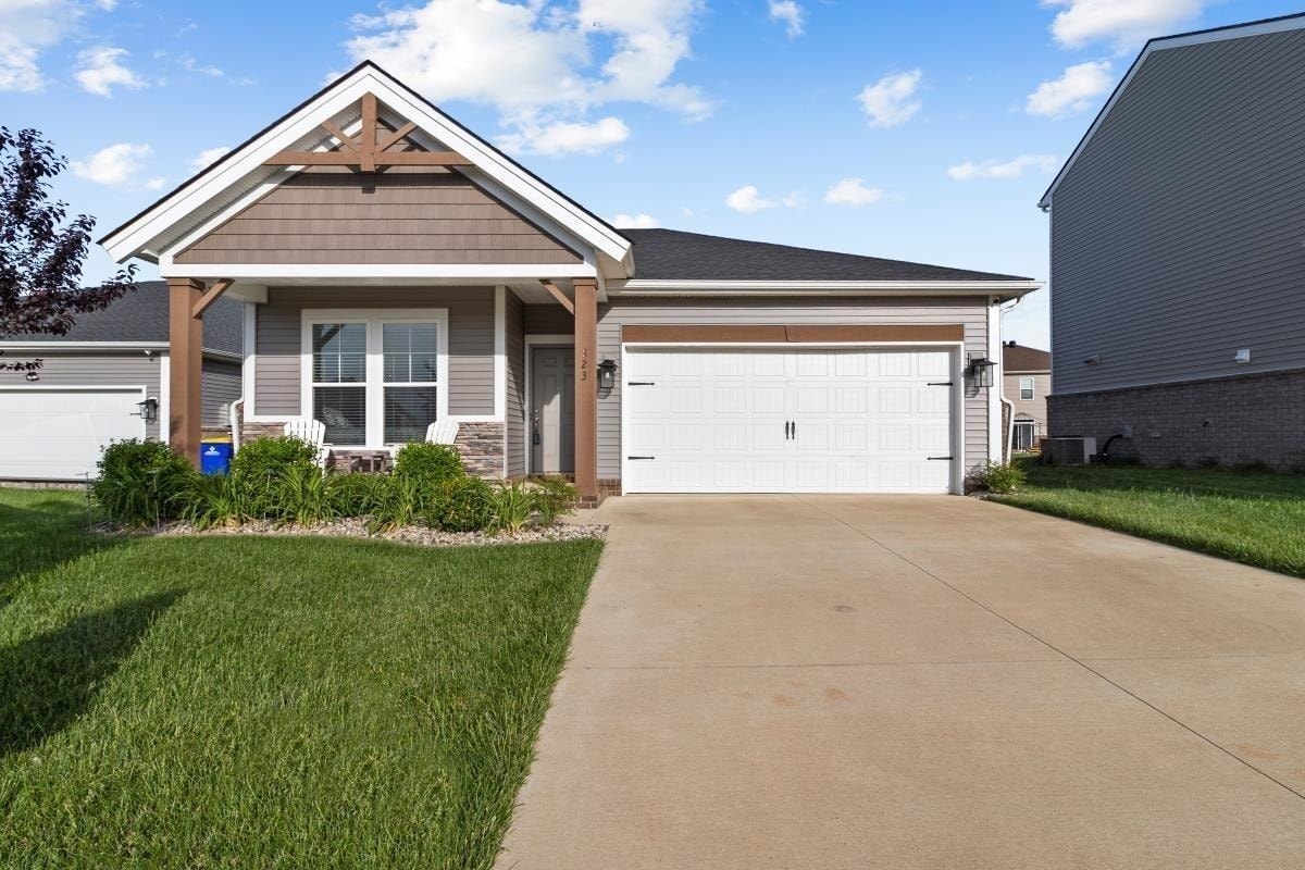 Photo - 823 Saucer Ct