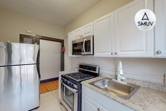 Photo - 24 E Madison St Unidad F