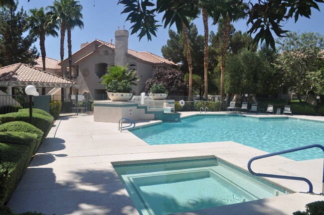 Building Photo - Upgraded 1 Bed 1 Bath Second-Story Condo at Opulence! Unit 2166
