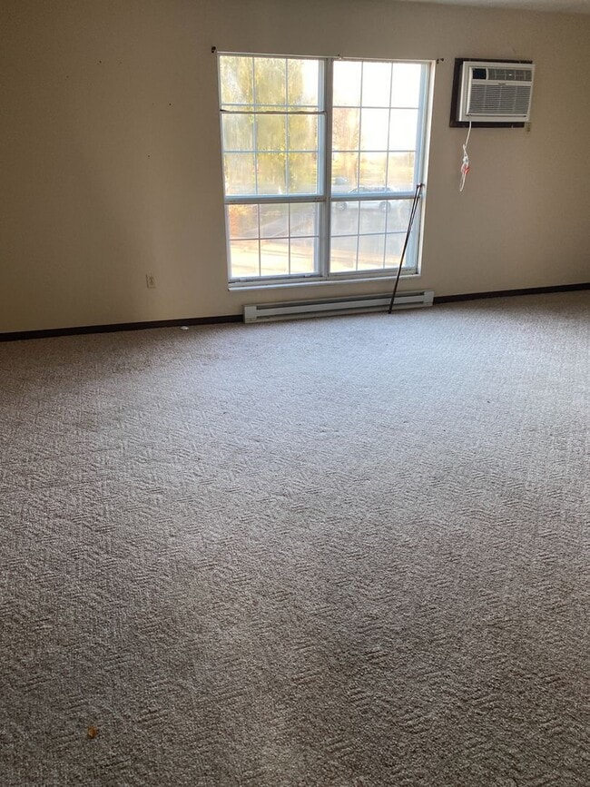 Photo - Wabash Shore Apartments