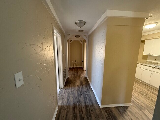 Photo - 11022 Sunturf Ln