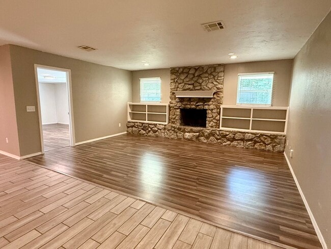 Photo - Updated 3 Bed 2 Bath Duplex in NW OKC