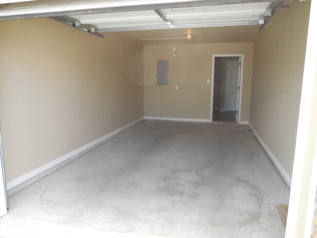613 Paseo del Plata Dr