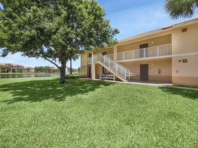 Photo - 281 SW Palm Dr Condo Unit 202