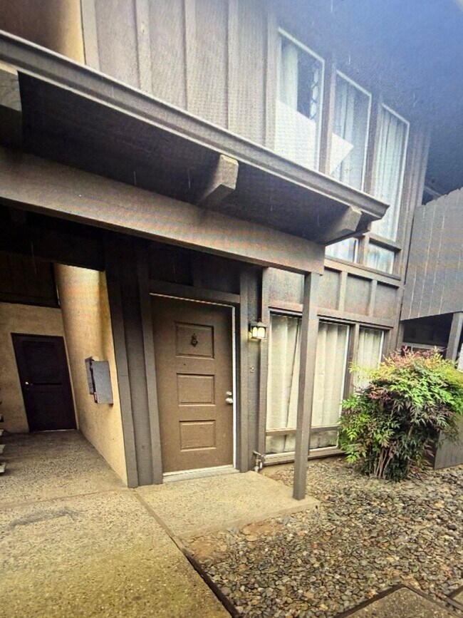 Building Photo - 615 Rancheria Dr Unit 2