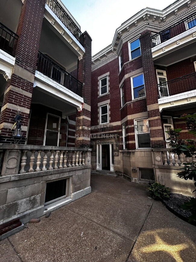 Photo - 4957 McPherson Ave Unit F