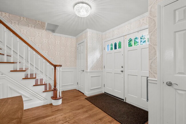 Photo - 341 Orienta Ave
