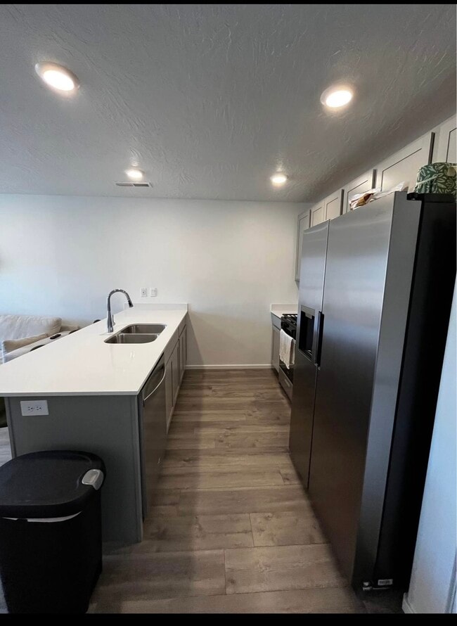 Photo - 3182 E Elkhorn Ln