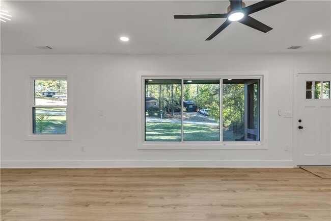 Photo - 2358 Tilson Rd