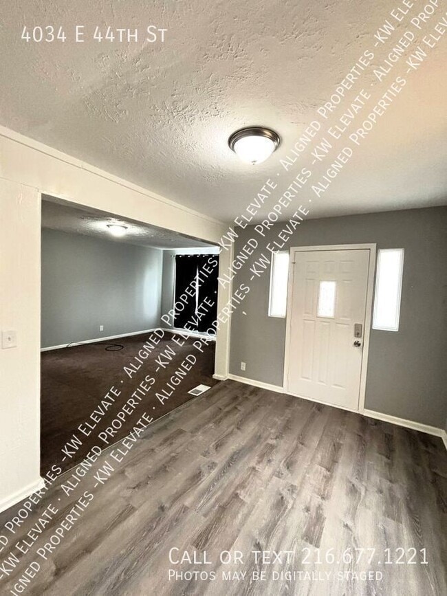 Photo - 4034 E 44th St