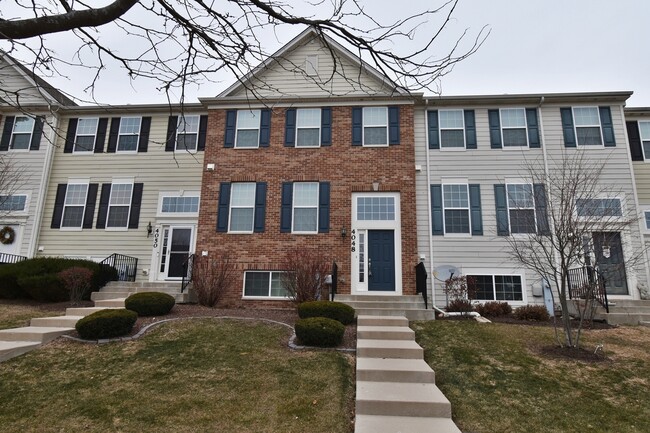 Photo - 4048 Pompton Ave Townhome