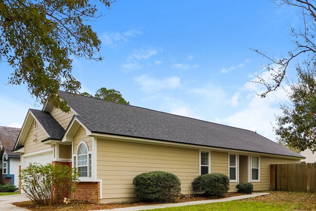 Photo - 1263 Suffolk Pl