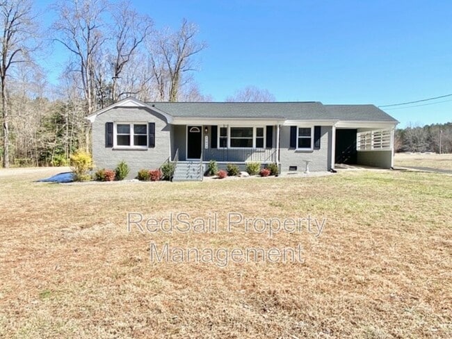 Building Photo - 17073 Longview Dr Rental