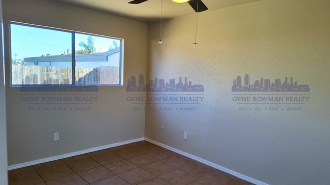 Photo - 777 Cypress Ave