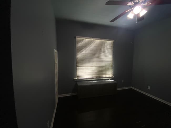 Photo - 223 E 15th St