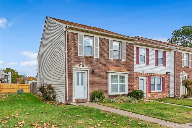 Photo - 524 Hollomon Dr