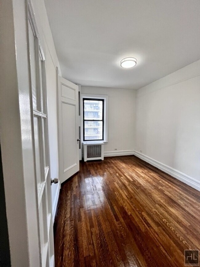 Photo - W 178 St Unidad 41