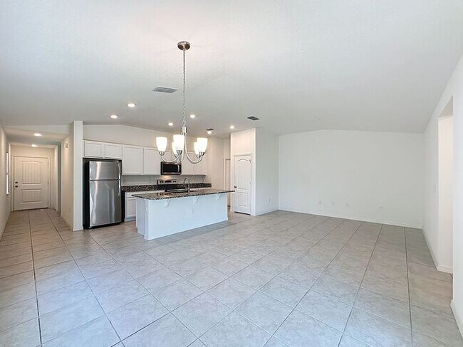 Photo - LIKE NEW HOME IN PRESERVATION POINT, Davenport