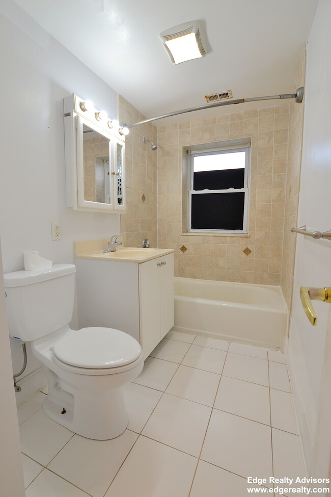 Photo - 140 Newton St Condo Unit 1