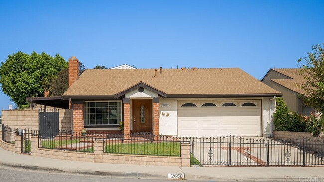 Building Photo - 2650 Altamira Dr