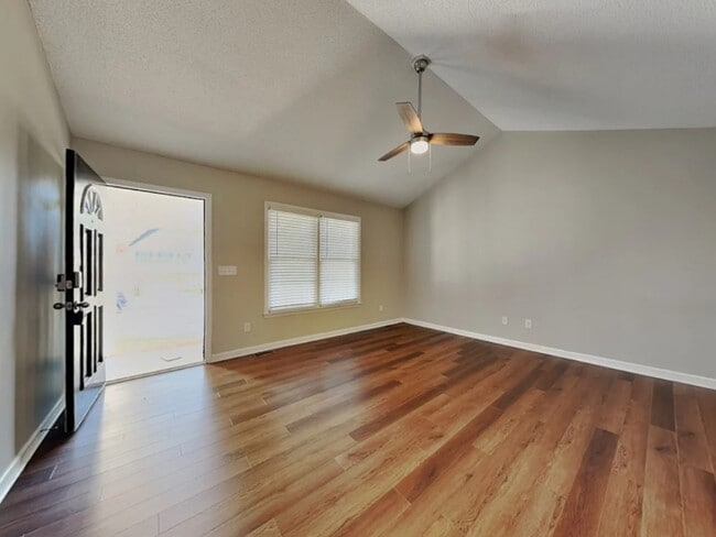 Photo - 3902 W Pollack St